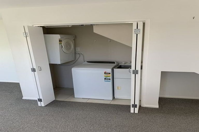 Photo of property in 3/1 Opito Way, East Tamaki, Auckland, 2013