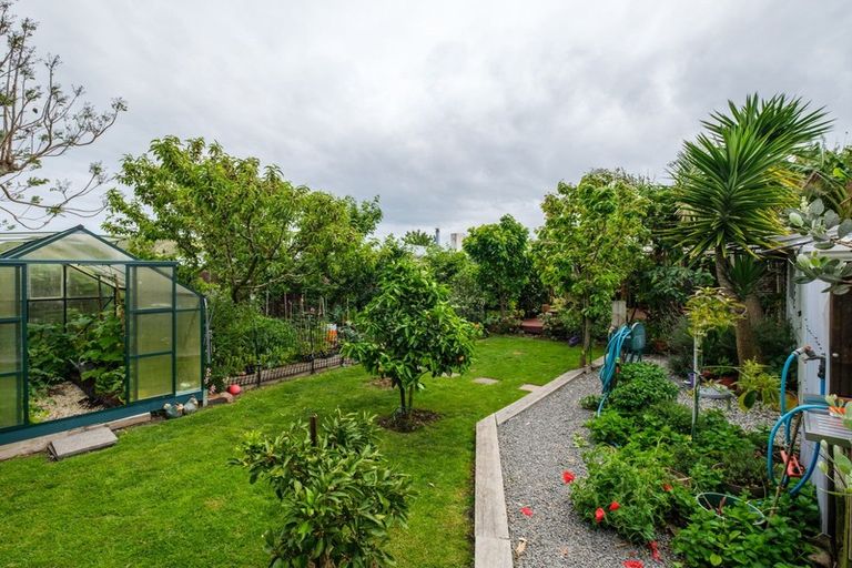 Photo of property in 17 Newton Street, Outer Kaiti, Gisborne, 4010
