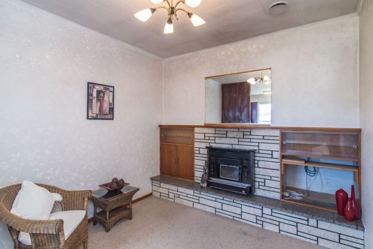 Photo of property in 35 Glen Road, Raumati South, Paraparaumu, 5032