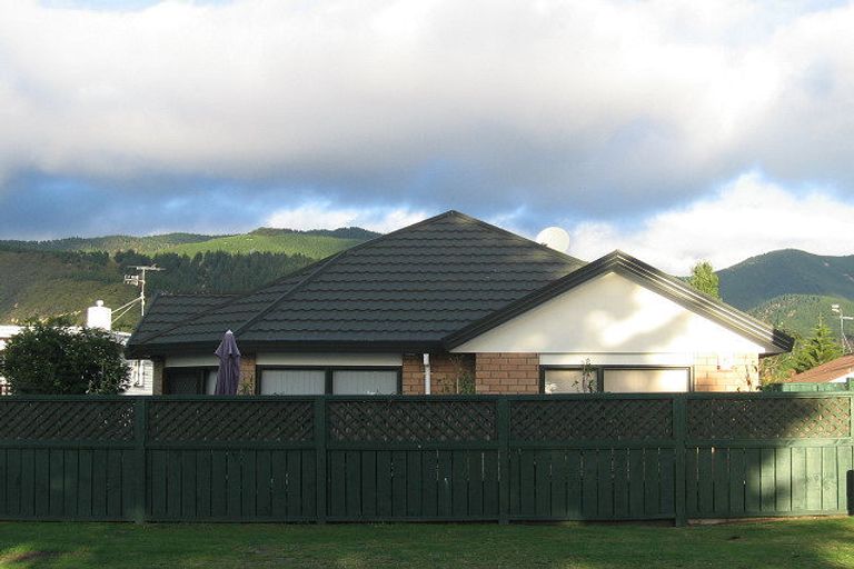 Photo of property in 20a Moana Road, Paraparaumu, 5032