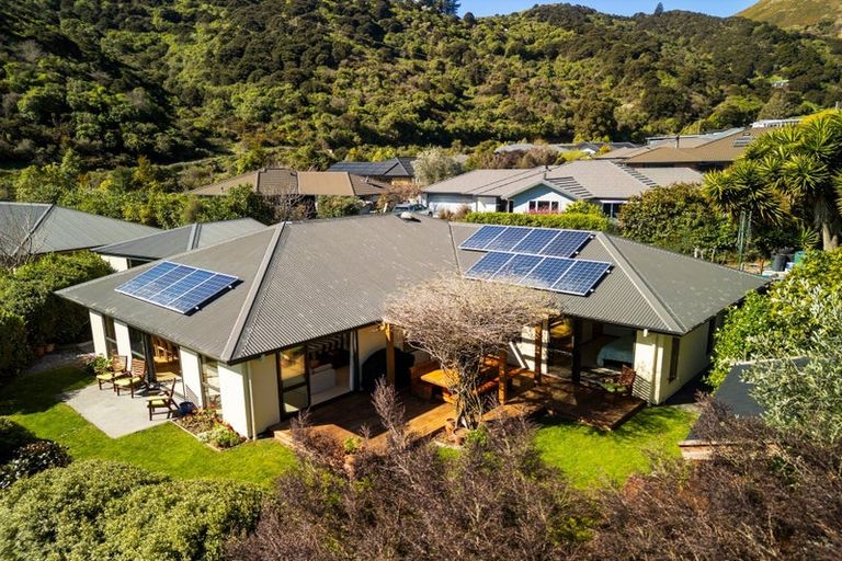Photo of property in 18 Saddleback Road, Todds Valley, Nelson, 7071