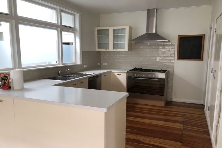 Photo of property in 41 Bourke Street, Palmerston North, 4410