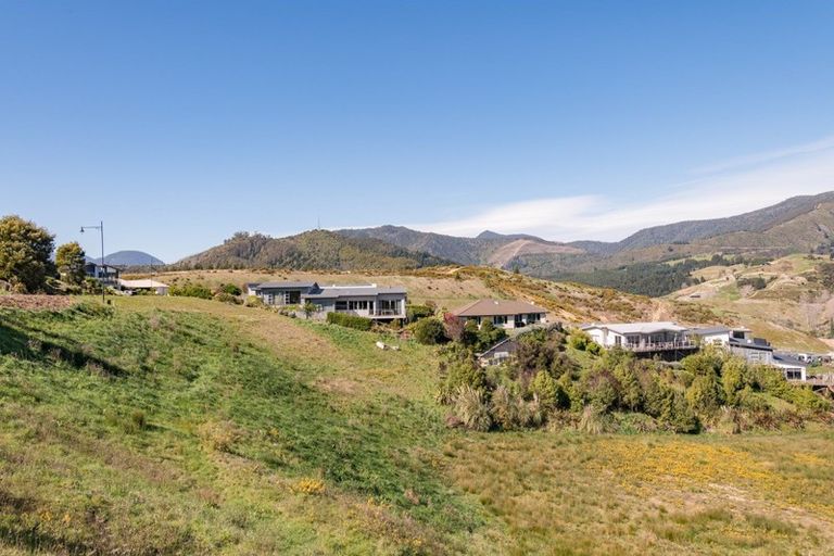 Photo of property in 364 Princes Drive, Britannia Heights, Nelson, 7010