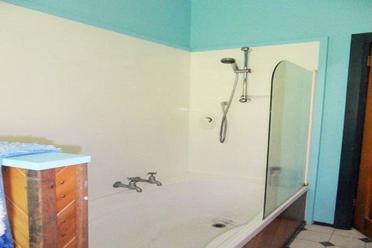 Photo of property in 5 Rakau Road, Hataitai, Wellington, 6021