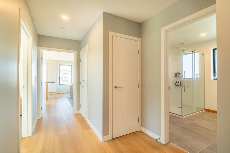 Photo of property in 19 Seaview Terrace, Kew, Dunedin, 9012