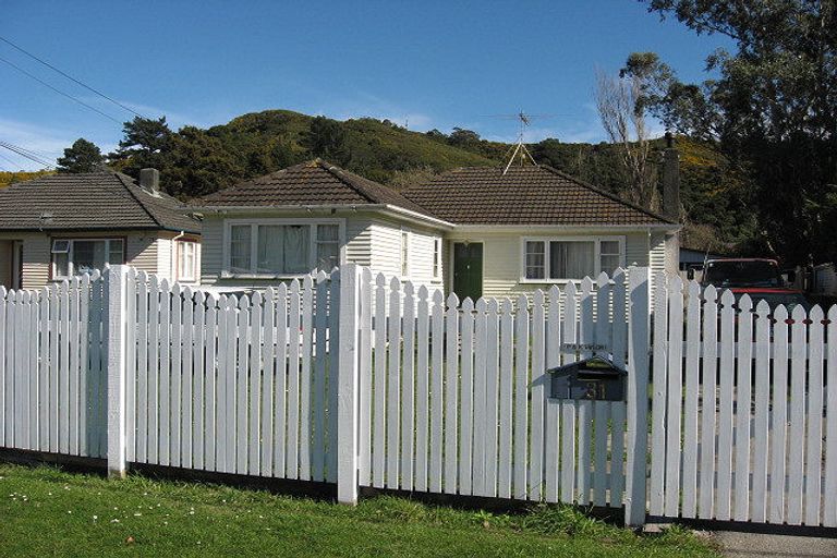 Photo of property in 31 Westminster Road, Wainuiomata, Lower Hutt, 5014