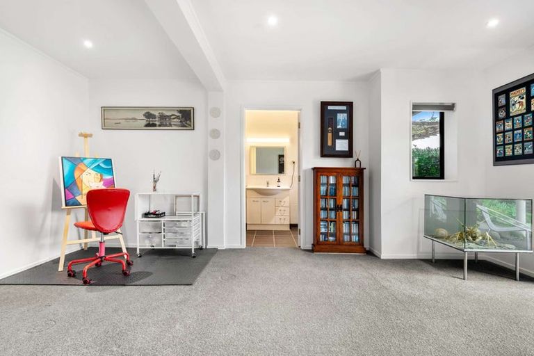 Photo of property in 30 Gerontius Lane, Snells Beach, 0920