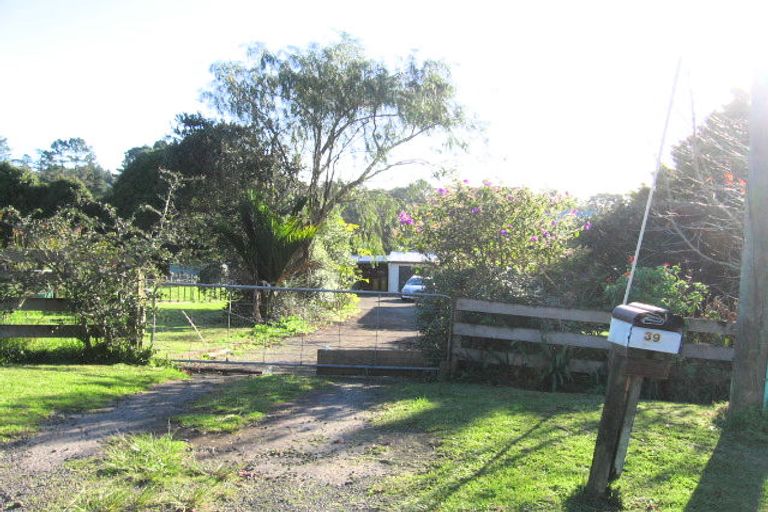 Photo of property in 39 O'neills Road, Swanson, Auckland, 0614
