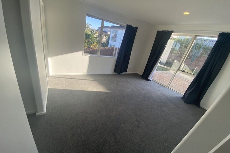 Photo of property in 24 Carol Lee Place, Albany Heights, Auckland, 0632