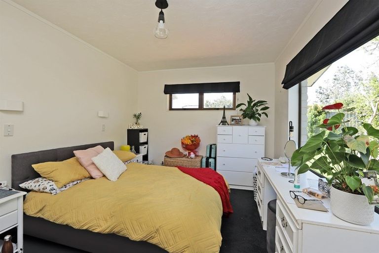 Photo of property in 15 Swansea Place, Tamatea, Napier, 4112