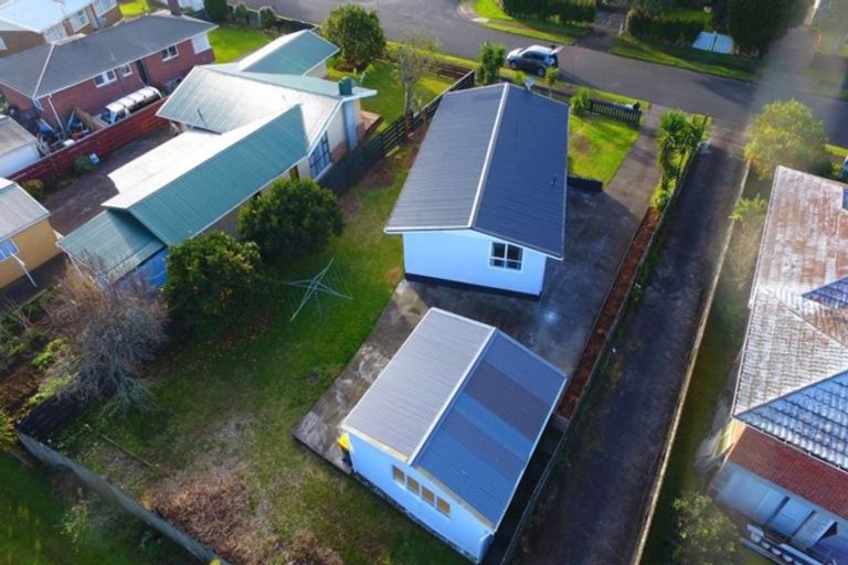 Photo of property in 8 Quennell Avenue, Favona, Auckland, 2024