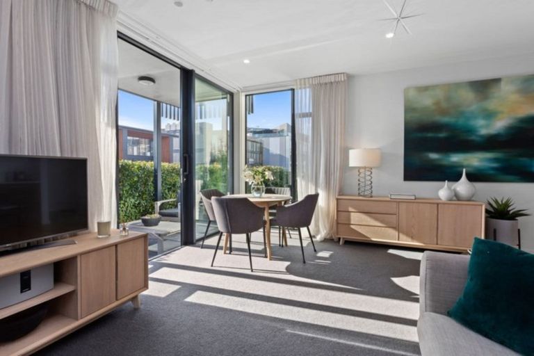 Photo of property in 1/50 Kilmore Street, Christchurch Central, Christchurch, 8013