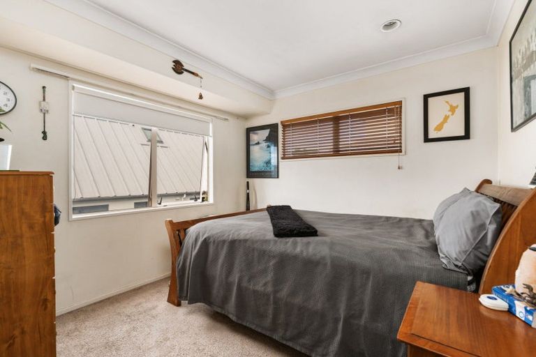 Photo of property in 130a Oceanbeach Road, Mount Maunganui, 3116