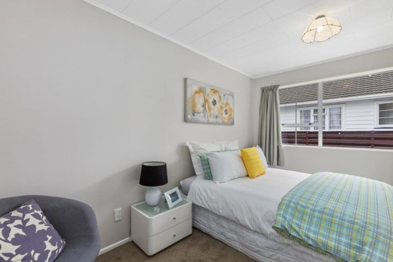 Photo of property in 26b Bauchop Road, Waterloo, Lower Hutt, 5011