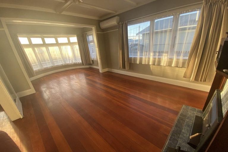 Photo of property in 175 Dixon Street, Masterton, 5810