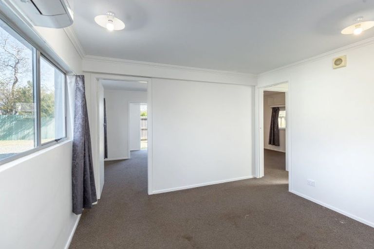 Photo of property in 196 High Street North, Carterton, 5713