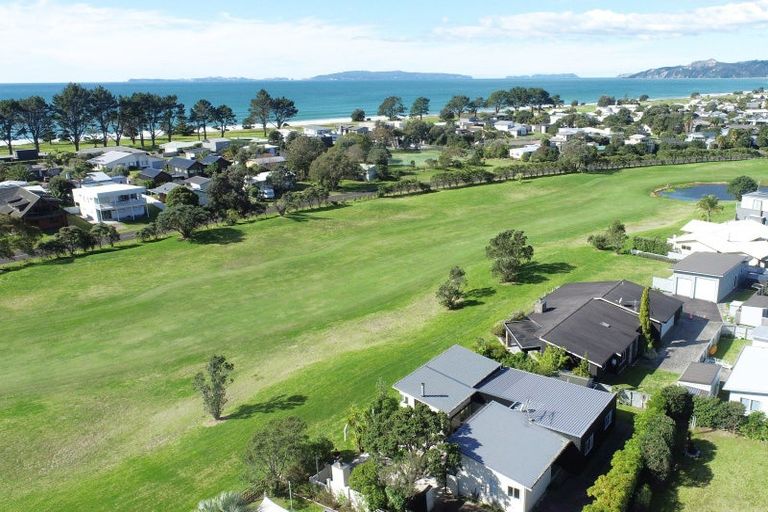 Photo of property in 143 The Fairway, Matarangi, Whitianga, 3592