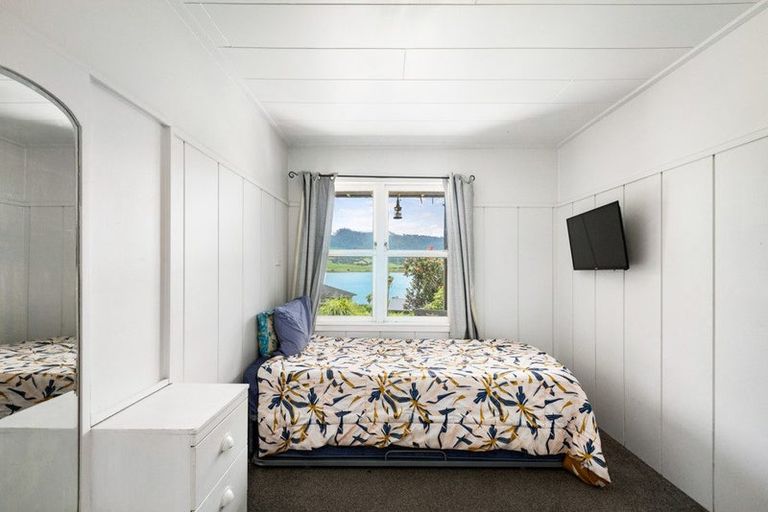 Photo of property in 10 Moana Drive, Tanners Point, Katikati, 3177