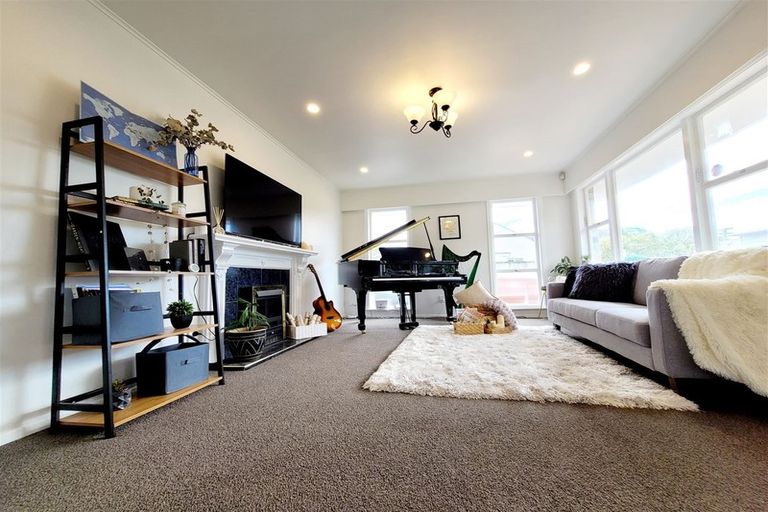 Photo of property in 39a Tennyson Avenue, Avalon, Lower Hutt, 5011