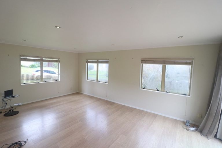 Photo of property in 8 Bushlands Park Drive, Albany, Auckland, 0632