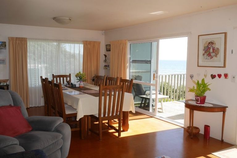 Photo of property in 68 Ames Street, Paekakariki, 5034