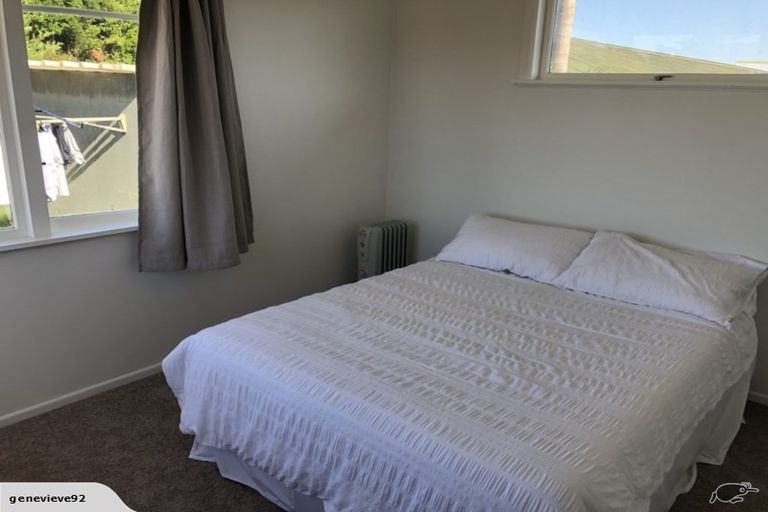 Photo of property in 50a Megan Avenue, Pakuranga Heights, Auckland, 2010