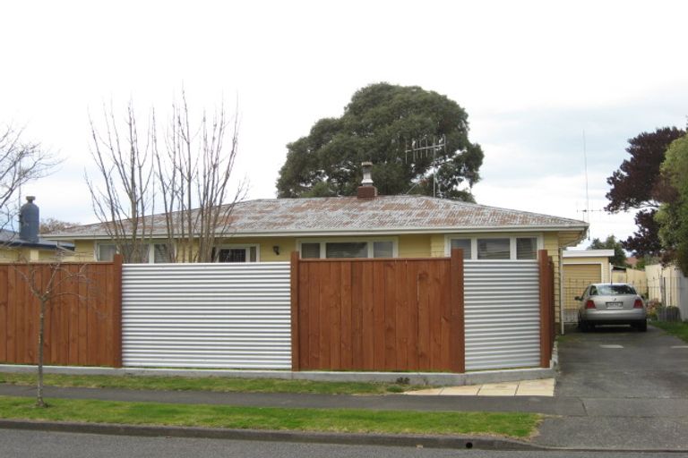 Photo of property in 43 Downing Avenue, Pirimai, Napier, 4112