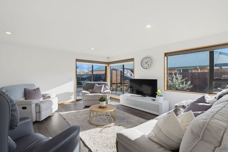 Photo of property in 16 Golding Avenue, Rangiora, 7400