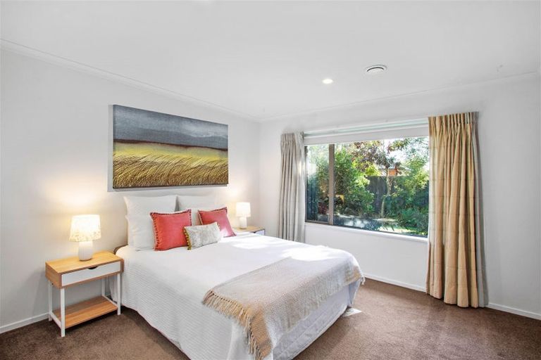 Photo of property in 14 James Drive, Woodend, 7610