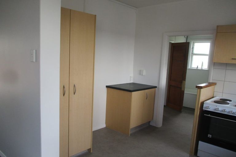 Photo of property in 2 Tory Street, Petone, Lower Hutt, 5012