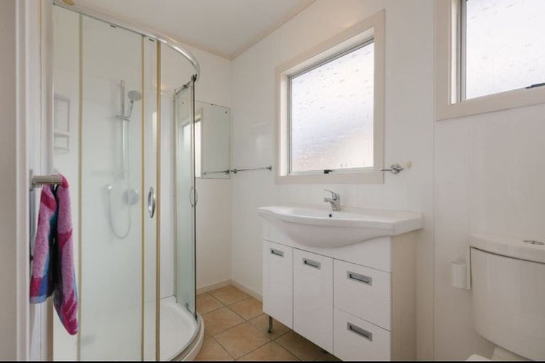 Photo of property in 1/57 Abraham Crescent, Milson, Palmerston North, 4414