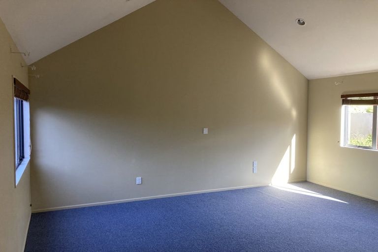 Photo of property in 11 Chatswood Place, Rototuna, Hamilton, 3210