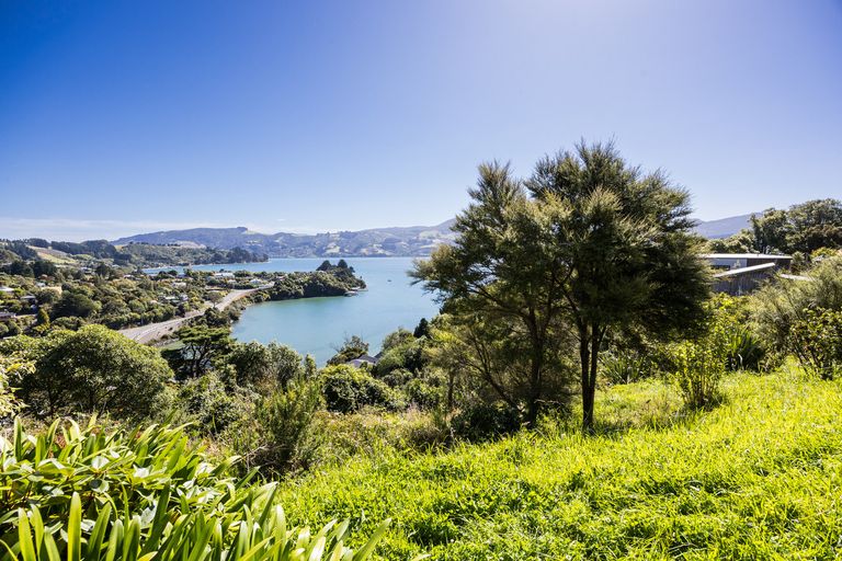 Photo of property in 74 Oxley Crescent, Broad Bay, Dunedin, 9014