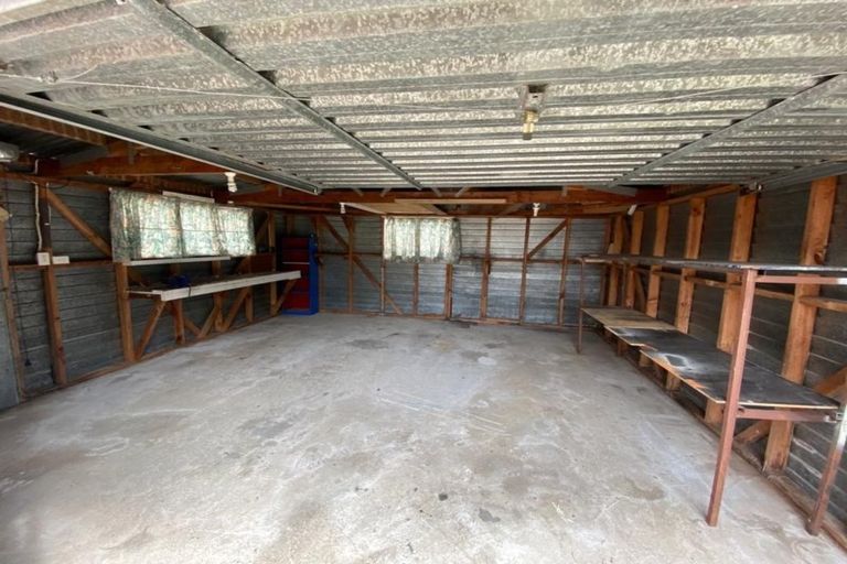 Photo of property in 35 Andrew Road, Howick, Auckland, 2010