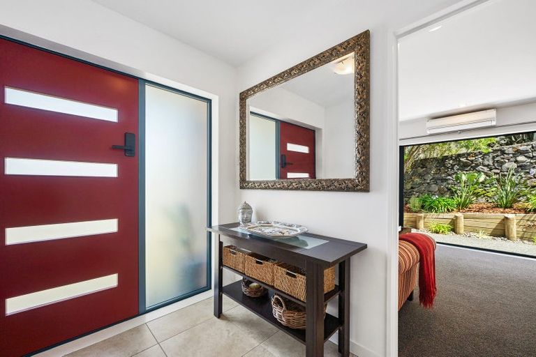 Photo of property in 6 Carol Lee Place, Albany Heights, Auckland, 0632