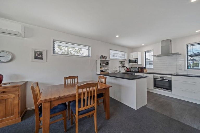 Photo of property in 274a Travis Road, New Brighton, Christchurch, 8083