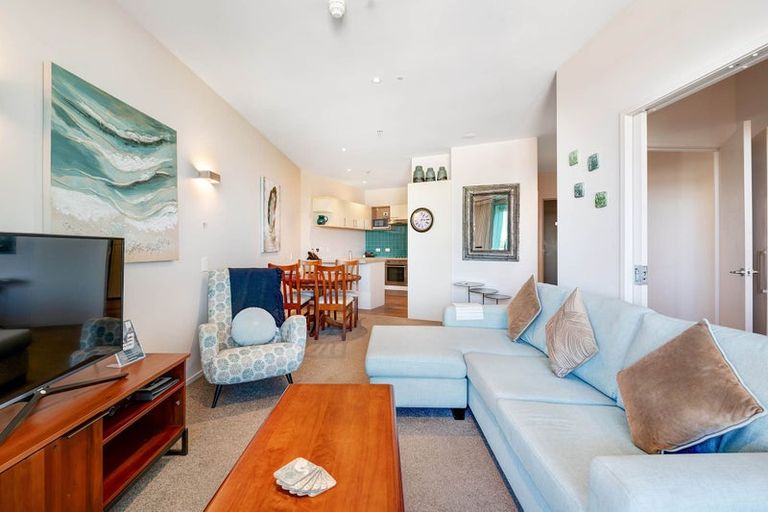 Photo of property in 615/11 Tamariki Avenue, Kelston, Auckland, 0602