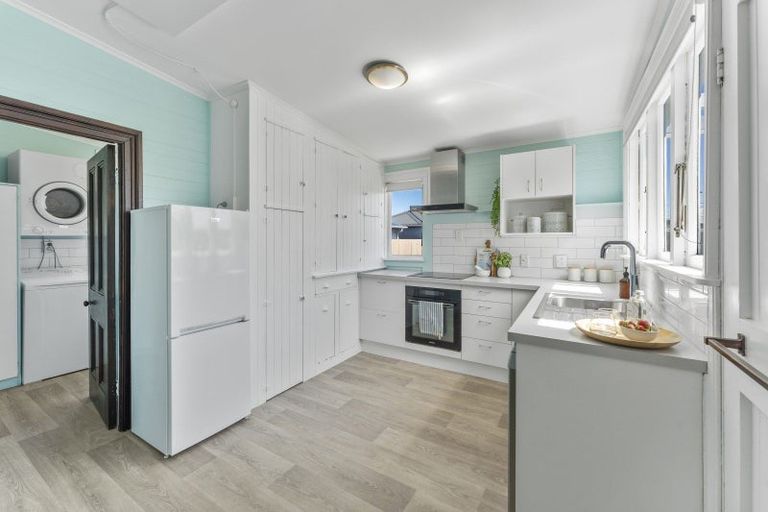 Photo of property in 20 Heretaunga Street, Petone, Lower Hutt, 5012