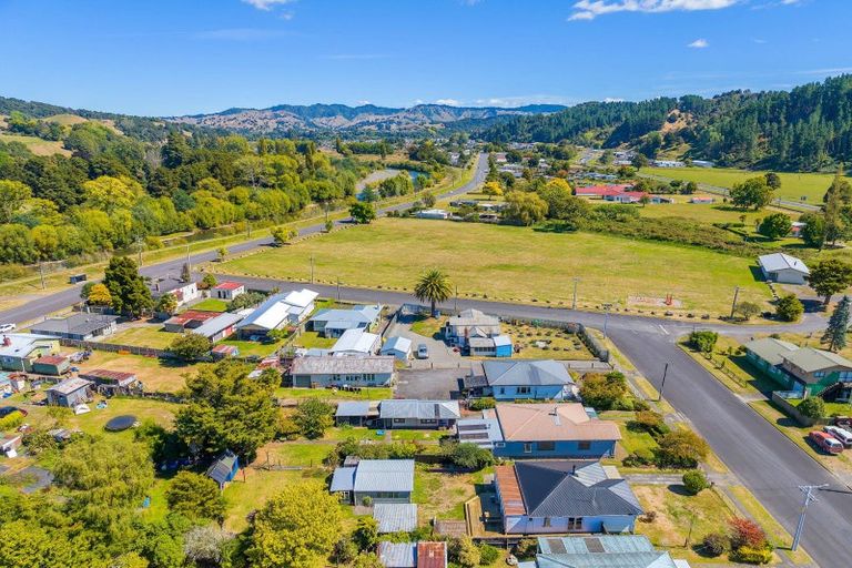 Photo of property in 9 Ngatai Street, Taumarunui, 3920