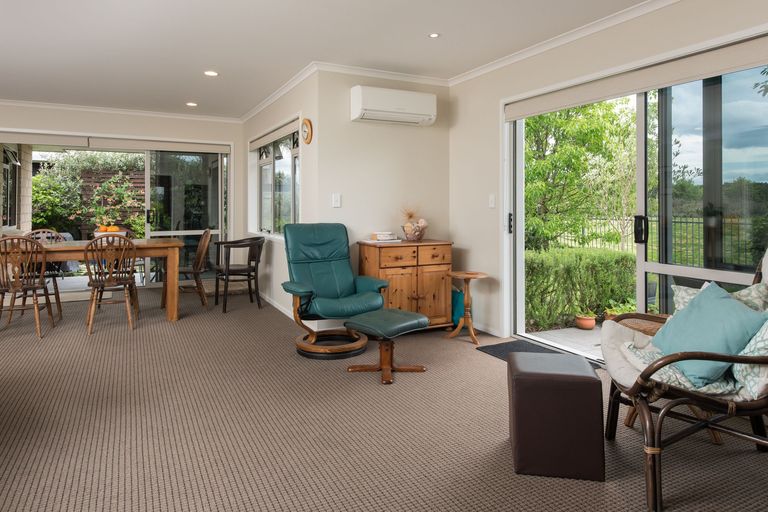 Photo of property in 119 Oriental Parade, Papamoa Beach, Papamoa, 3118