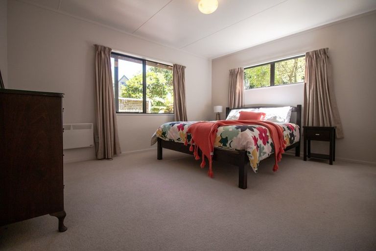 Photo of property in 2/6 Kowhai Road, Rainbow Point, Taupo, 3330