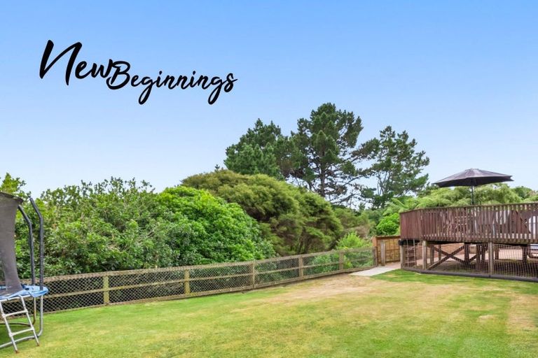 Photo of property in 180 Holborn Drive, Stokes Valley, Lower Hutt, 5019