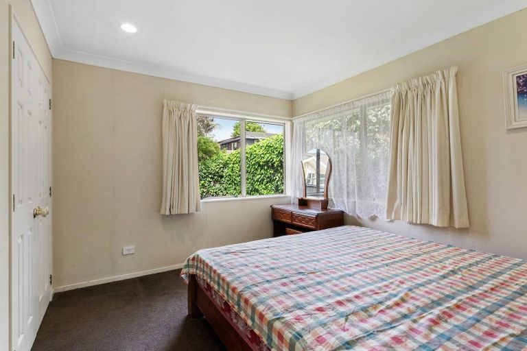 Photo of property in 22 Westview Court, Somerville, Auckland, 2014
