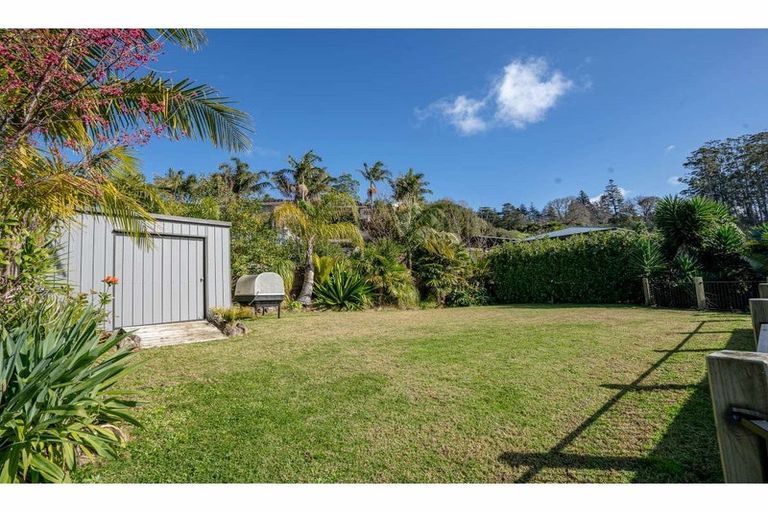 Photo of property in 13 Alderton Drive, Kerikeri, 0230