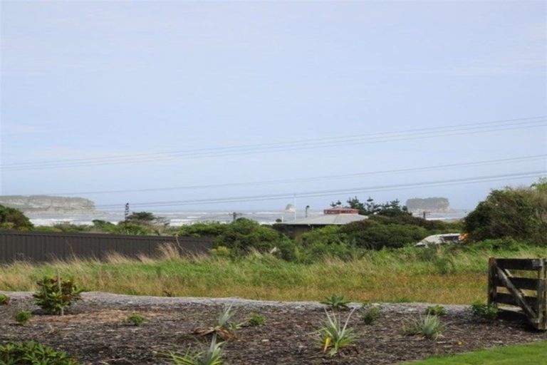 Photo of property in 9 Mcleod Street, Rapahoe, Greymouth, 7803