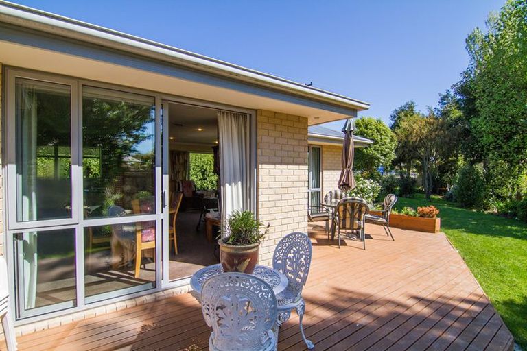 Photo of property in 37a Douglas Road, Amberley, 7410