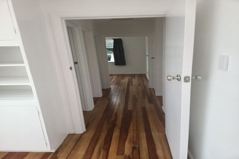 Photo of property in 36 Mcdougall Street, Manurewa East, Auckland, 2102