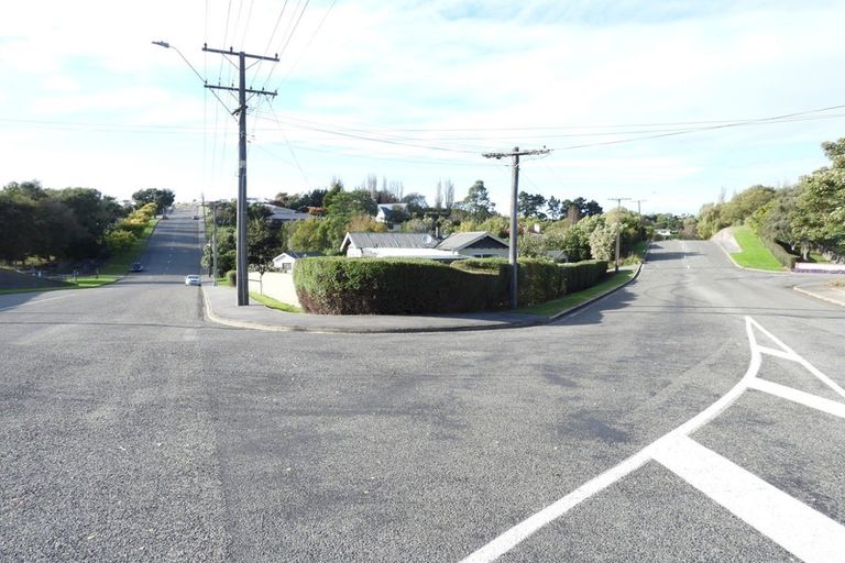 Photo of property in 60 Perth Street, South Hill, Oamaru, 9400