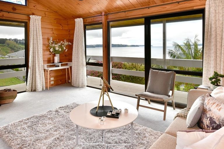 Photo of property in 6 Te Kapa Place, Snells Beach, 0920