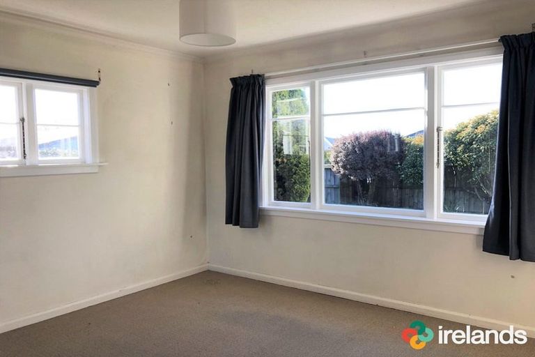 Photo of property in 47 Sawyers Arms Road, Northcote, Christchurch, 8052